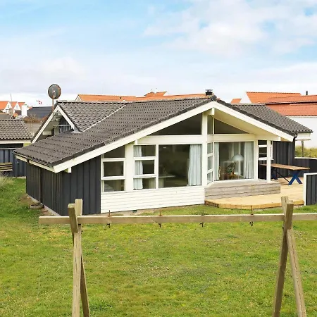 別荘 Simplistic In Jutland With Sauna *